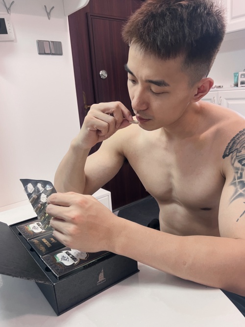 程序员陈哥的日常-迪拜特勃turboman